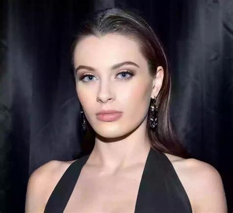 lana rodhes|Lana Rhoades: Wiki, Bio, Age, Height, Career, Family ...